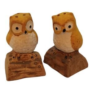Owl Salt And Pepper Shakers Vintage On A Log Made In Taiwan Ceramic Bird 3" Tall